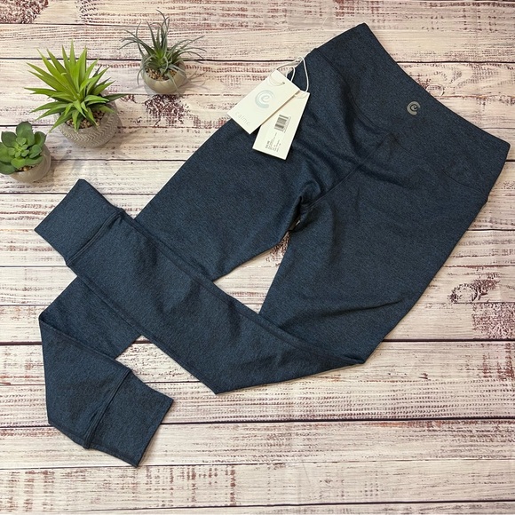 Johnny Was Calme Ease Space Dye High Waist Legging - Picture 4 of 8